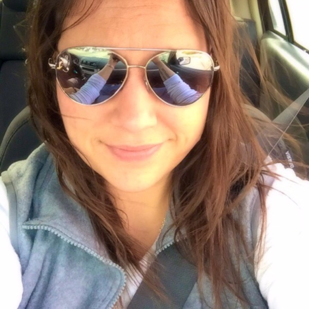 Meet your Posher, Tiffany